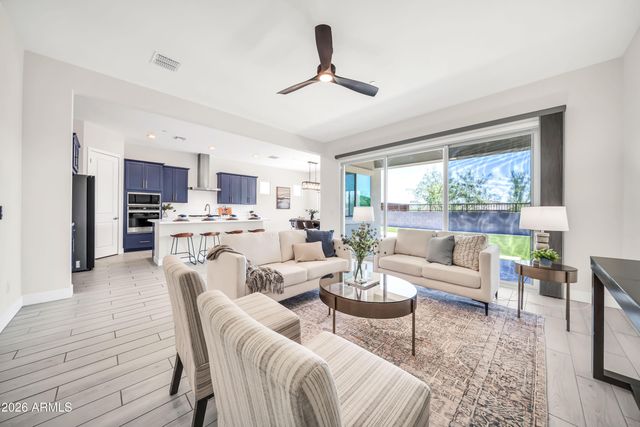 13321 W DALE Lane, Peoria, AZ 85383
