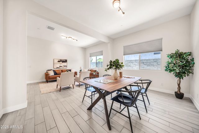 13321 W DALE Lane, Peoria, AZ 85383