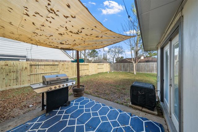 2906 Laurelridge Drive, League City, TX 77573