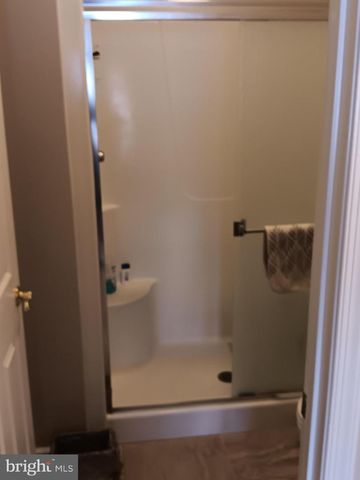 1057 MATTHEW CT, Hagerstown, MD 21742