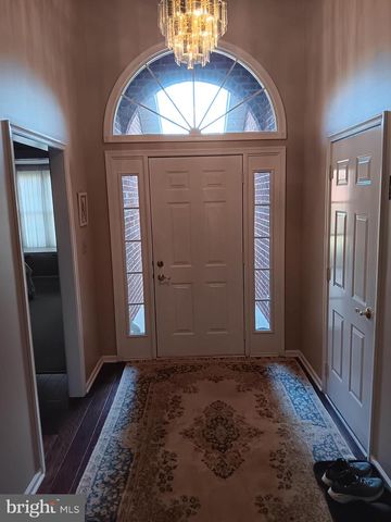 1057 MATTHEW CT, Hagerstown, MD 21742