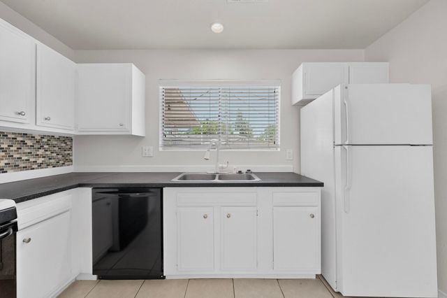 13105 Mountain View Avenue NE, Albuquerque, NM 87123