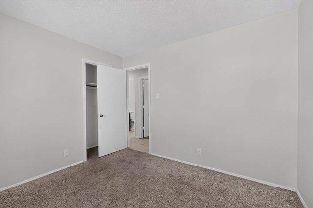 13105 Mountain View Avenue NE, Albuquerque, NM 87123