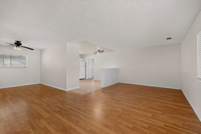 13105 Mountain View Avenue NE, Albuquerque, NM 87123