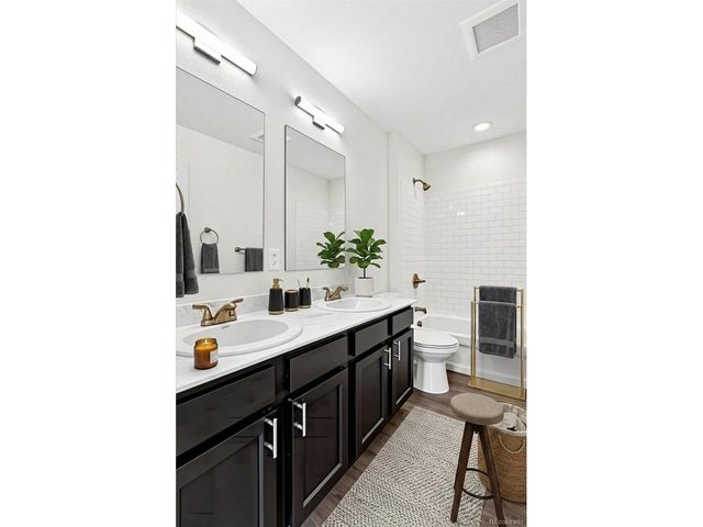 3010 N Lafayette St, Denver, CO 80205