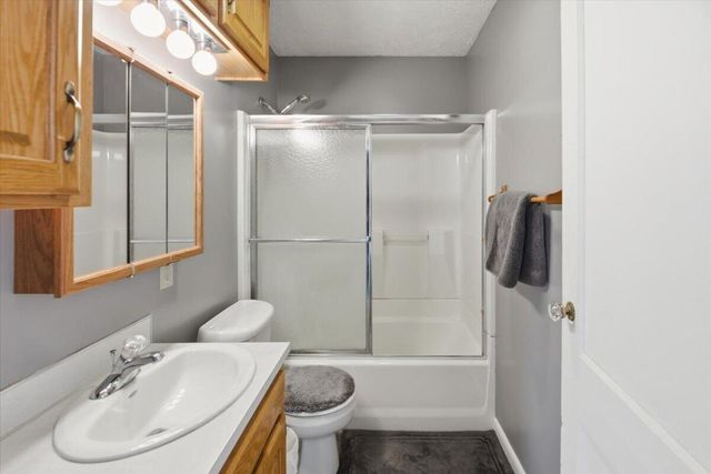 3538 3RD Avenue, Council Bluffs, IA 51501