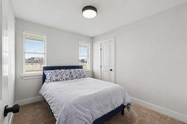 1702 Bristol Court N, Irving, TX 75062