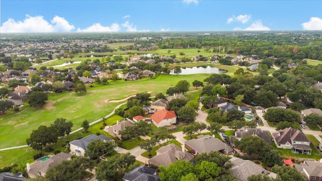 5718 Oakmoss Trail, Spring, TX 77379