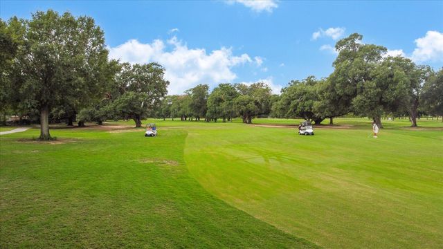 5718 Oakmoss Trail, Spring, TX 77379