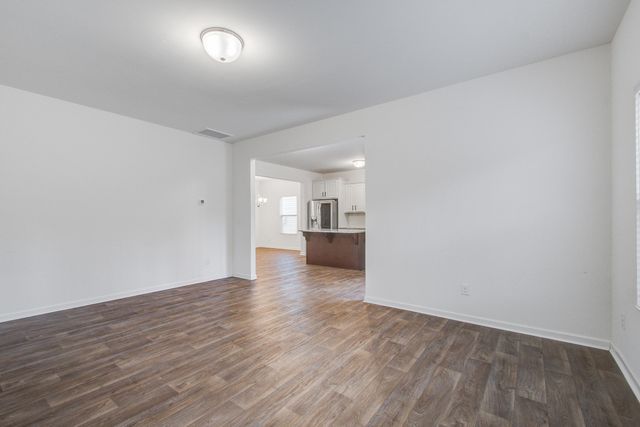 411 Fox Sparrow Court, Summerville, SC 29486