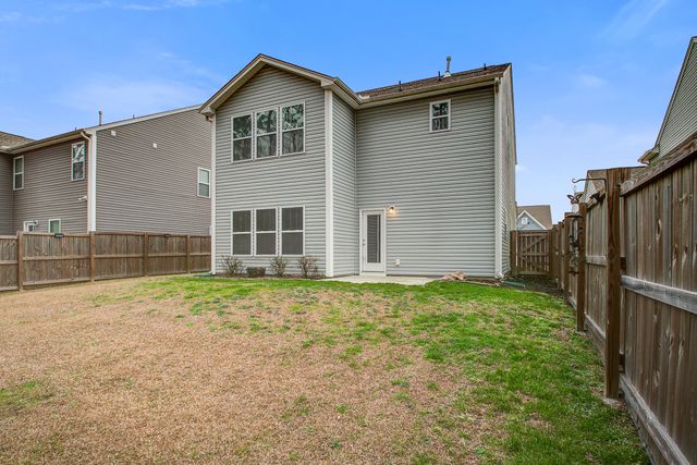 411 Fox Sparrow Court, Summerville, SC 29486