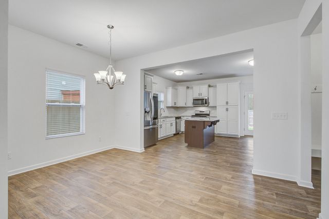 411 Fox Sparrow Court, Summerville, SC 29486