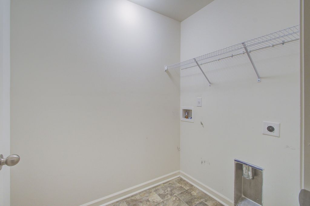 Image 26 of property listing at 411 Fox Sparrow Court, Summerville, SC 29486