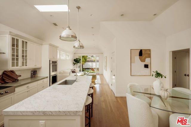 6307 W 5th Street, Los Angeles, CA 90048