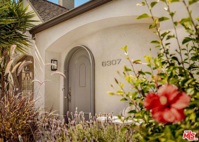 6307 W 5th Street, Los Angeles, CA 90048