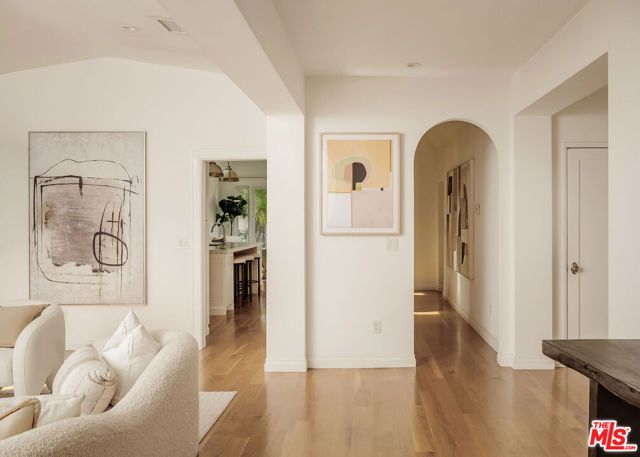 6307 W 5th Street, Los Angeles, CA 90048