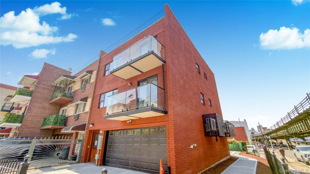 3104 28th Avenue, Astoria, NY 11102