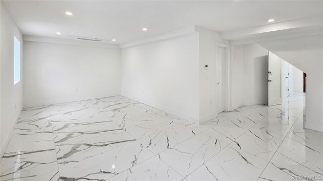 3104 28th Avenue, Astoria, NY 11102