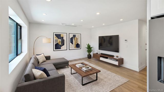 3104 28th Avenue, Astoria, NY 11102
