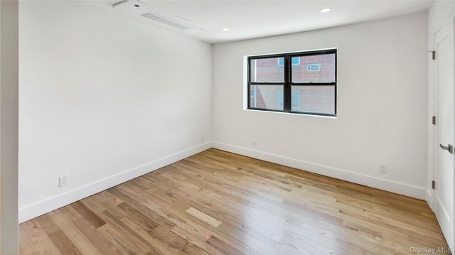3104 28th Avenue, Astoria, NY 11102