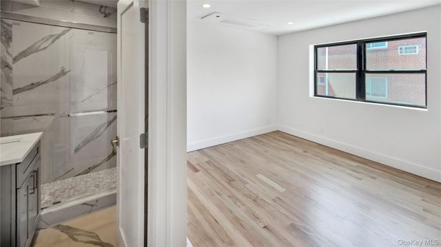 3104 28th Avenue, Astoria, NY 11102