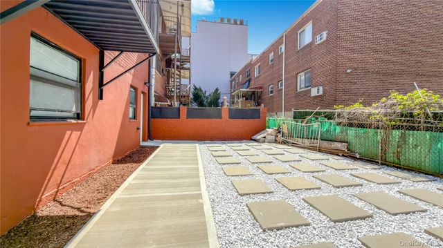 3104 28th Avenue, Astoria, NY 11102