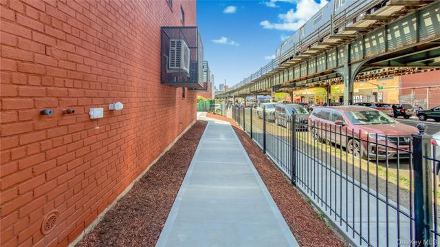 3104 28th Avenue, Astoria, NY 11102