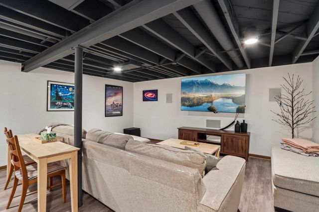 1210 E Broadway, Waukesha, WI 53186