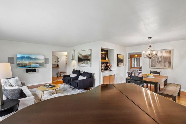 1210 E Broadway, Waukesha, WI 53186