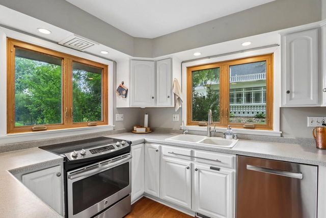 1210 E Broadway, Waukesha, WI 53186