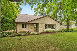 1210 E Broadway, Waukesha, WI 53186