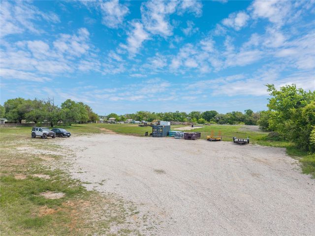 1025 S South US Highway 281, Stephenville, TX 76401