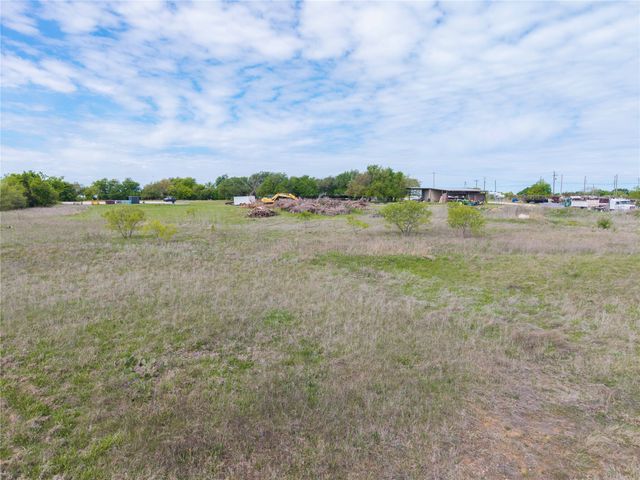 1025 S South US Highway 281, Stephenville, TX 76401