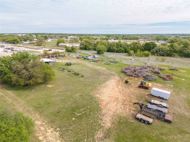 1025 S South US Highway 281, Stephenville, TX 76401