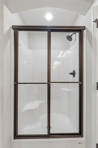 701 Tiger Eye Avenue, Lowell, AR 72745