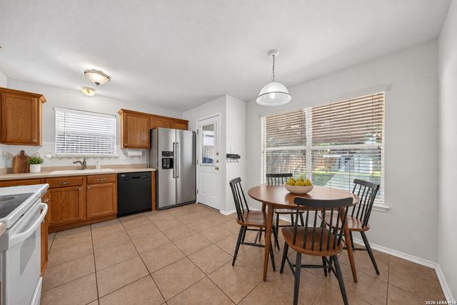 6018 Wood Bayou, San Antonio, TX 78249