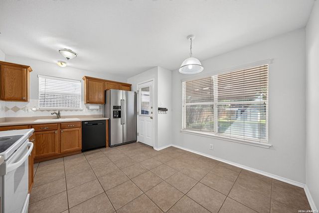 6018 Wood Bayou, San Antonio, TX 78249