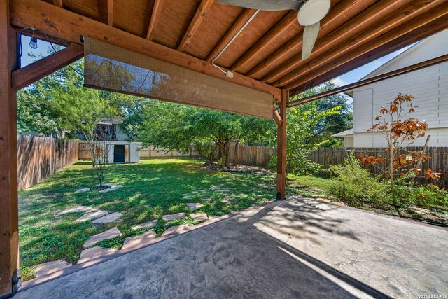 6018 Wood Bayou, San Antonio, TX 78249