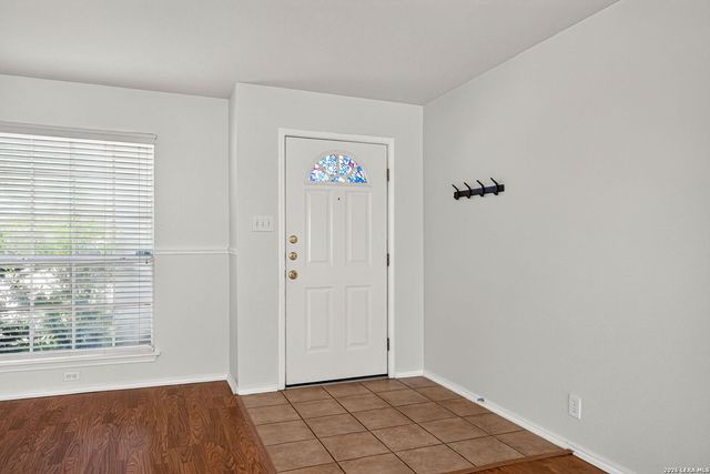6018 Wood Bayou, San Antonio, TX 78249