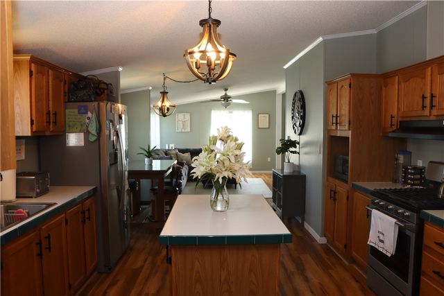 6351 Pebble Brook Lane, Williamson, NY 14589