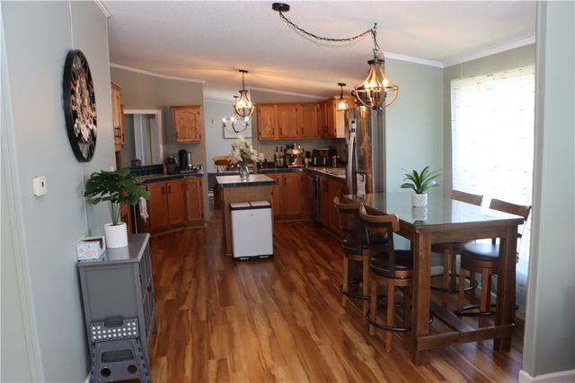 6351 Pebble Brook Lane, Williamson, NY 14589