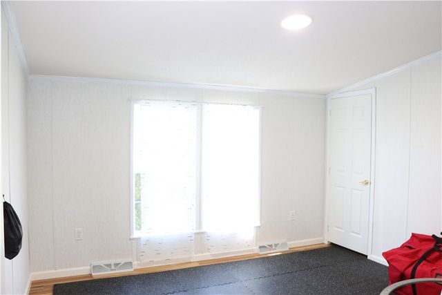 6351 Pebble Brook Lane, Williamson, NY 14589