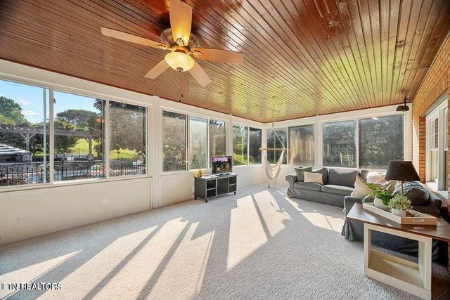 2120 Scott Lane, Knoxville, TN 37922