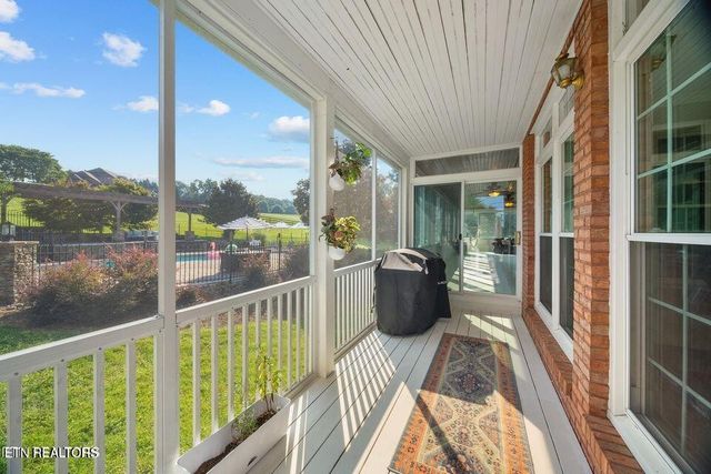 2120 Scott Lane, Knoxville, TN 37922