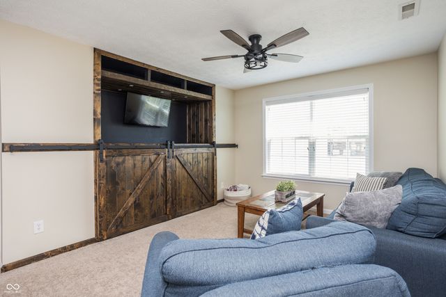 3824 Dusty Sands, Whitestown, IN 46075