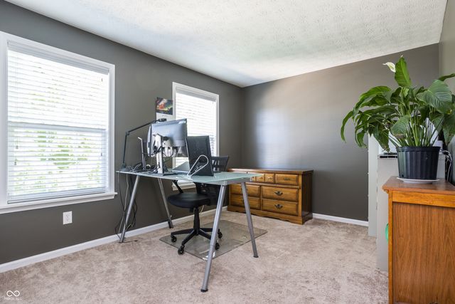 3824 Dusty Sands, Whitestown, IN 46075