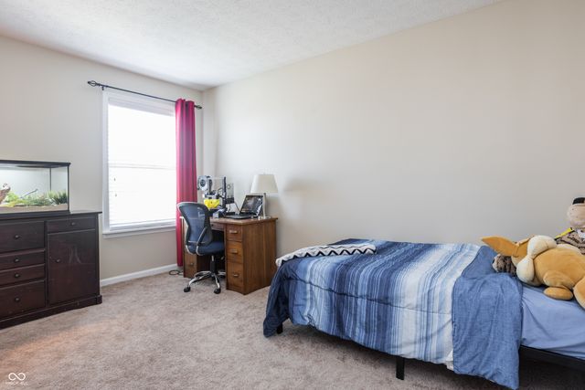 3824 Dusty Sands, Whitestown, IN 46075