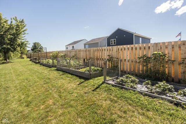 3824 Dusty Sands, Whitestown, IN 46075