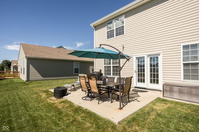 3824 Dusty Sands, Whitestown, IN 46075
