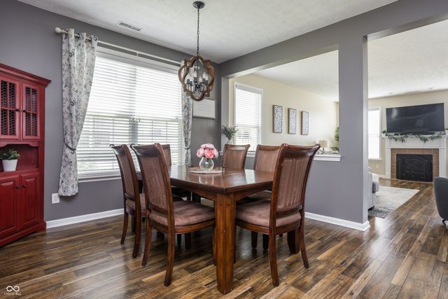 3824 Dusty Sands, Whitestown, IN 46075